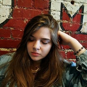 Meet your Posher, Madeline